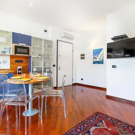 Hostdomus - Brezza Marina House Tatil Evi Alassio