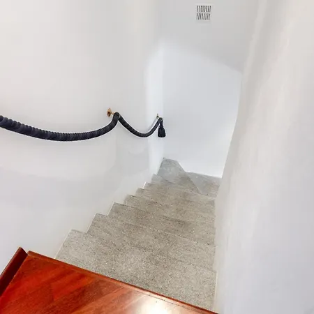 Hostdomus - Brezza Marina House Tatil Evi Alassio
