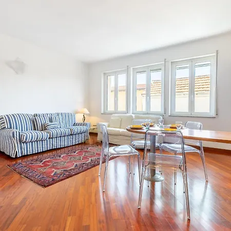 Hostdomus - Brezza Marina House Tatil Evi Alassio