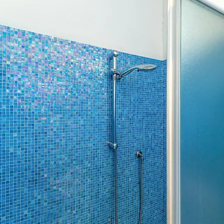Hostdomus - Brezza Marina House *